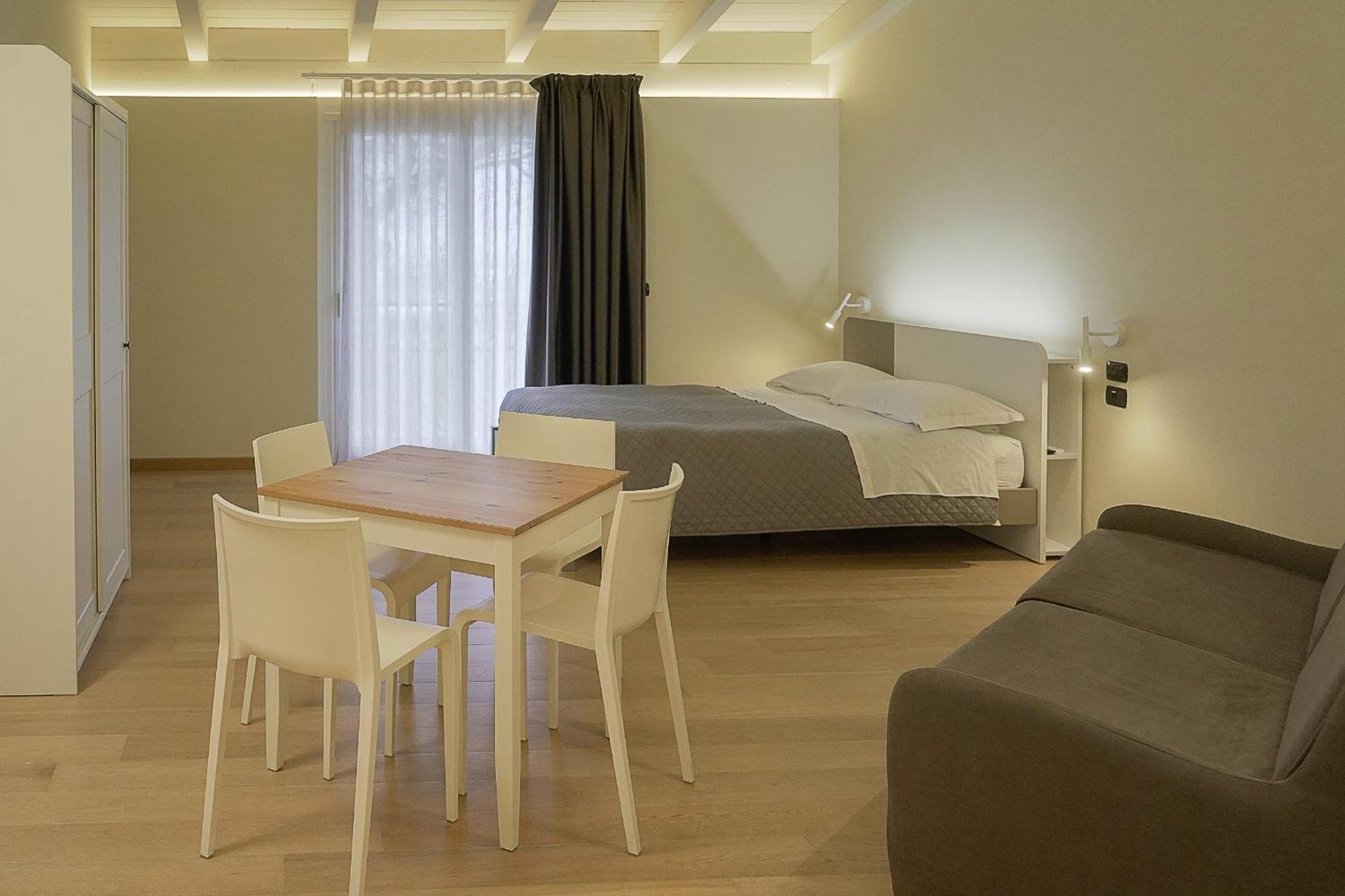 Terra Di Vento Bed and Breakfast Montecorvino Pugliano Buitenkant foto