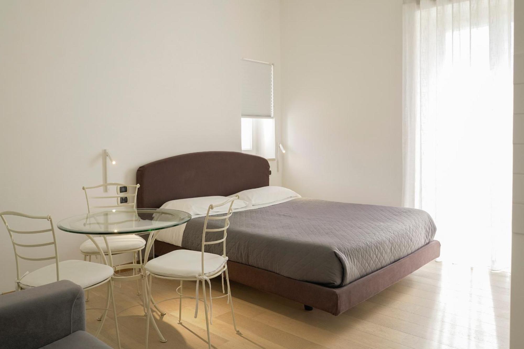 Terra Di Vento Bed and Breakfast Montecorvino Pugliano Buitenkant foto